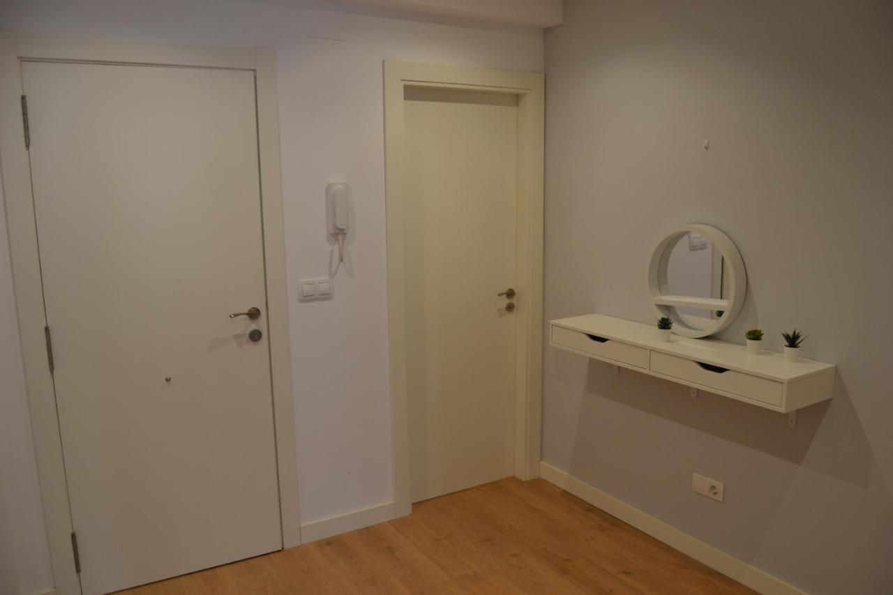 Inmoinsuas Yoana Home Sarria Exteriör bild
