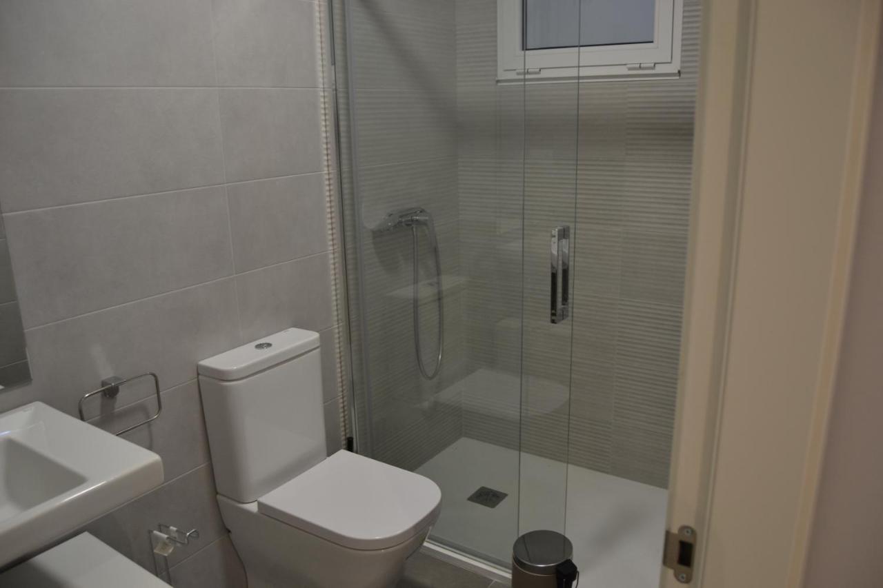 Inmoinsuas Yoana Home Sarria Exteriör bild