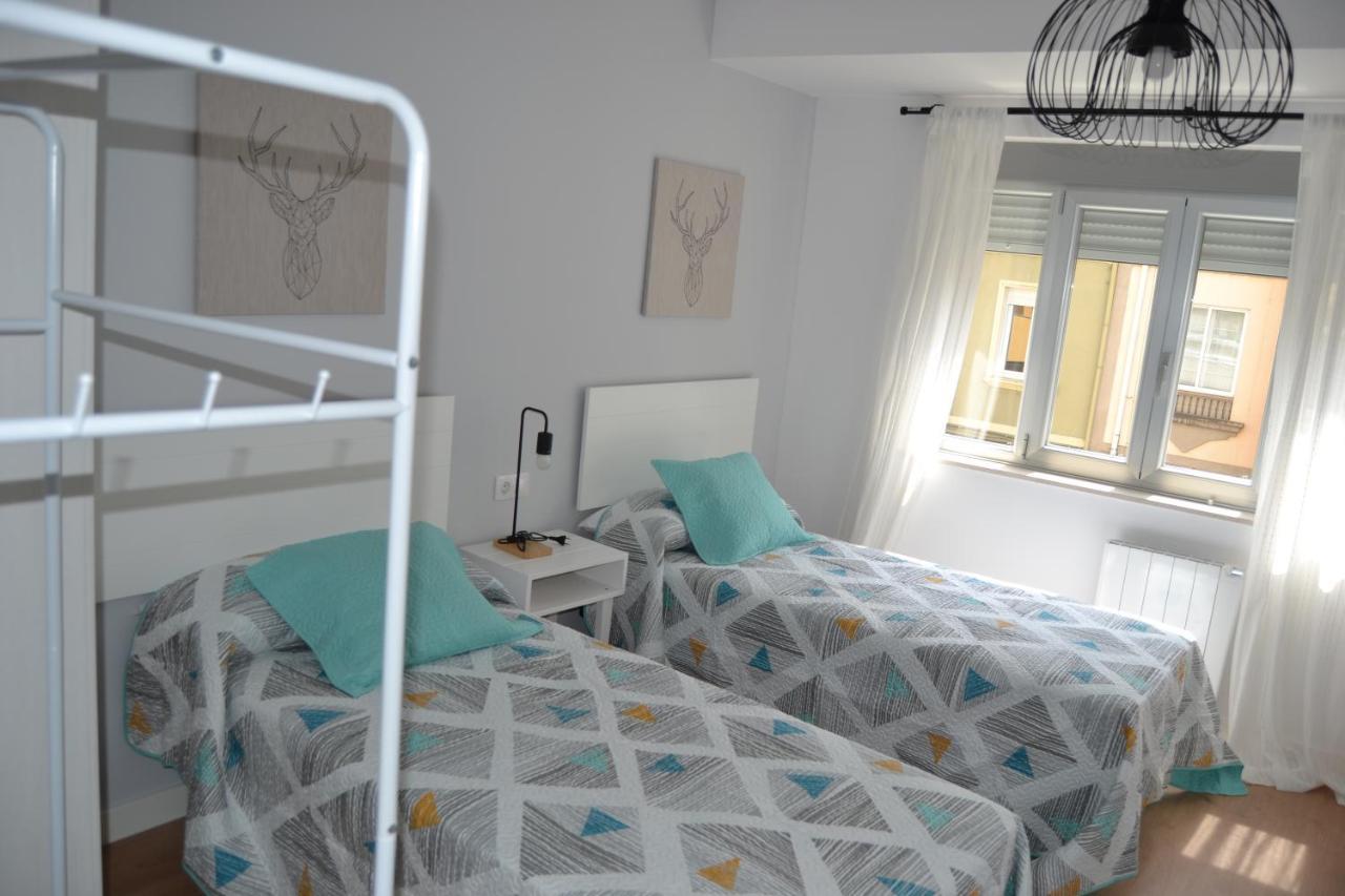 Inmoinsuas Yoana Home Sarria Exteriör bild